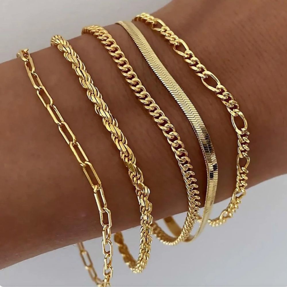 Eleanor's Layered Bracelet Set