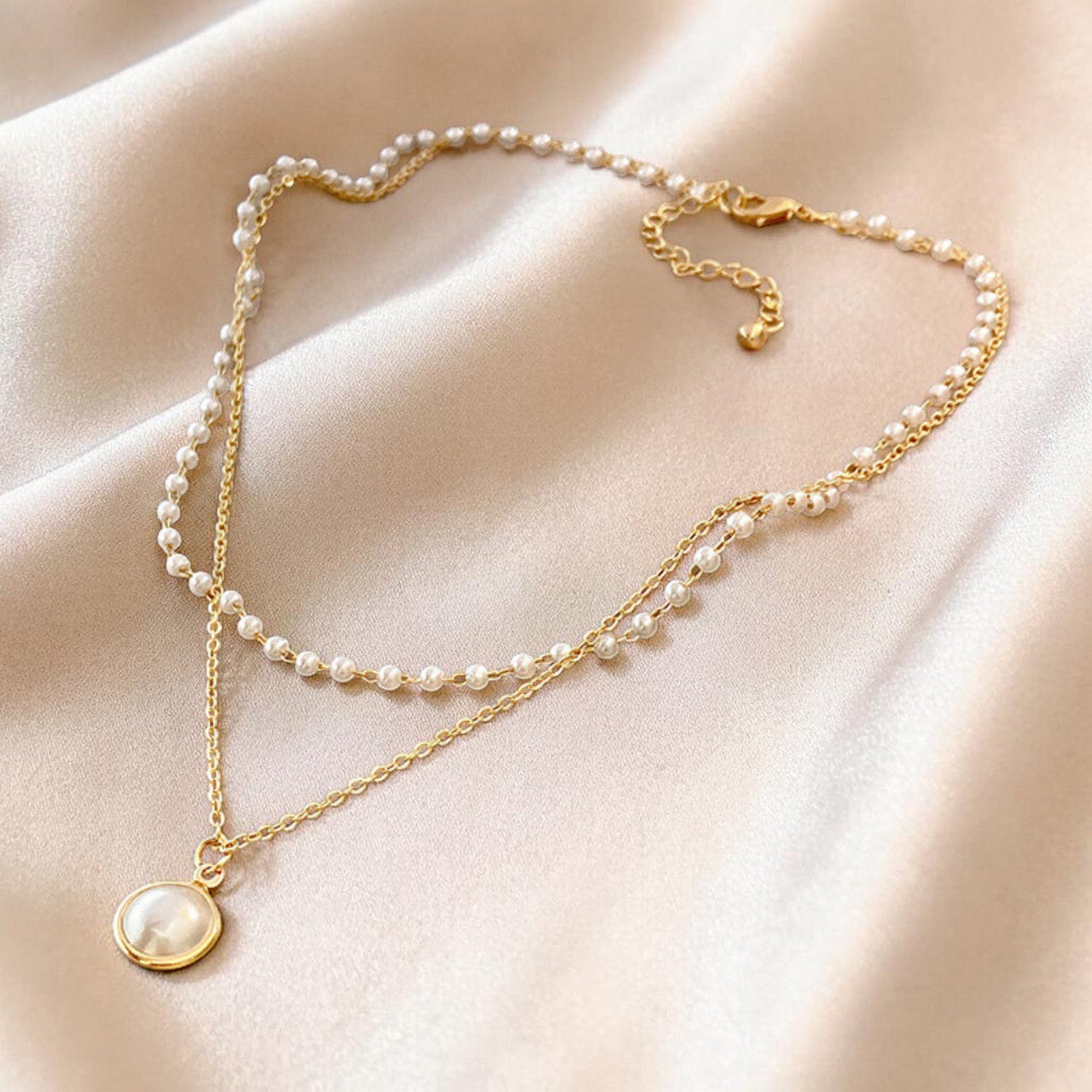 Layered Pearl Chain & Pendant Necklace